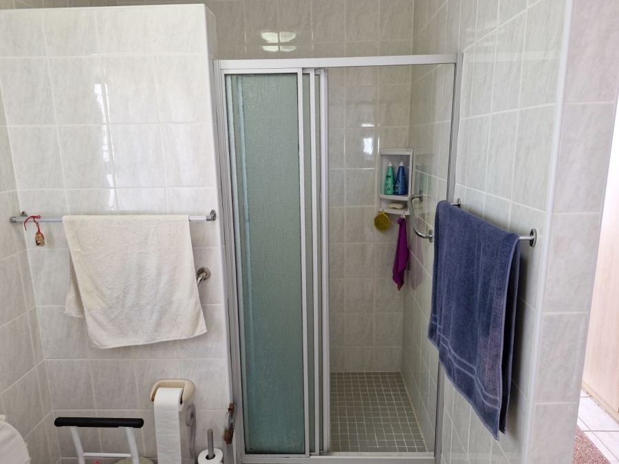 3 Bedroom Property for Sale in Fraaiuitsig Western Cape